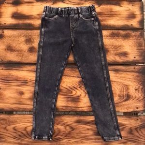 Tucker Tate girls size 5 jeggings